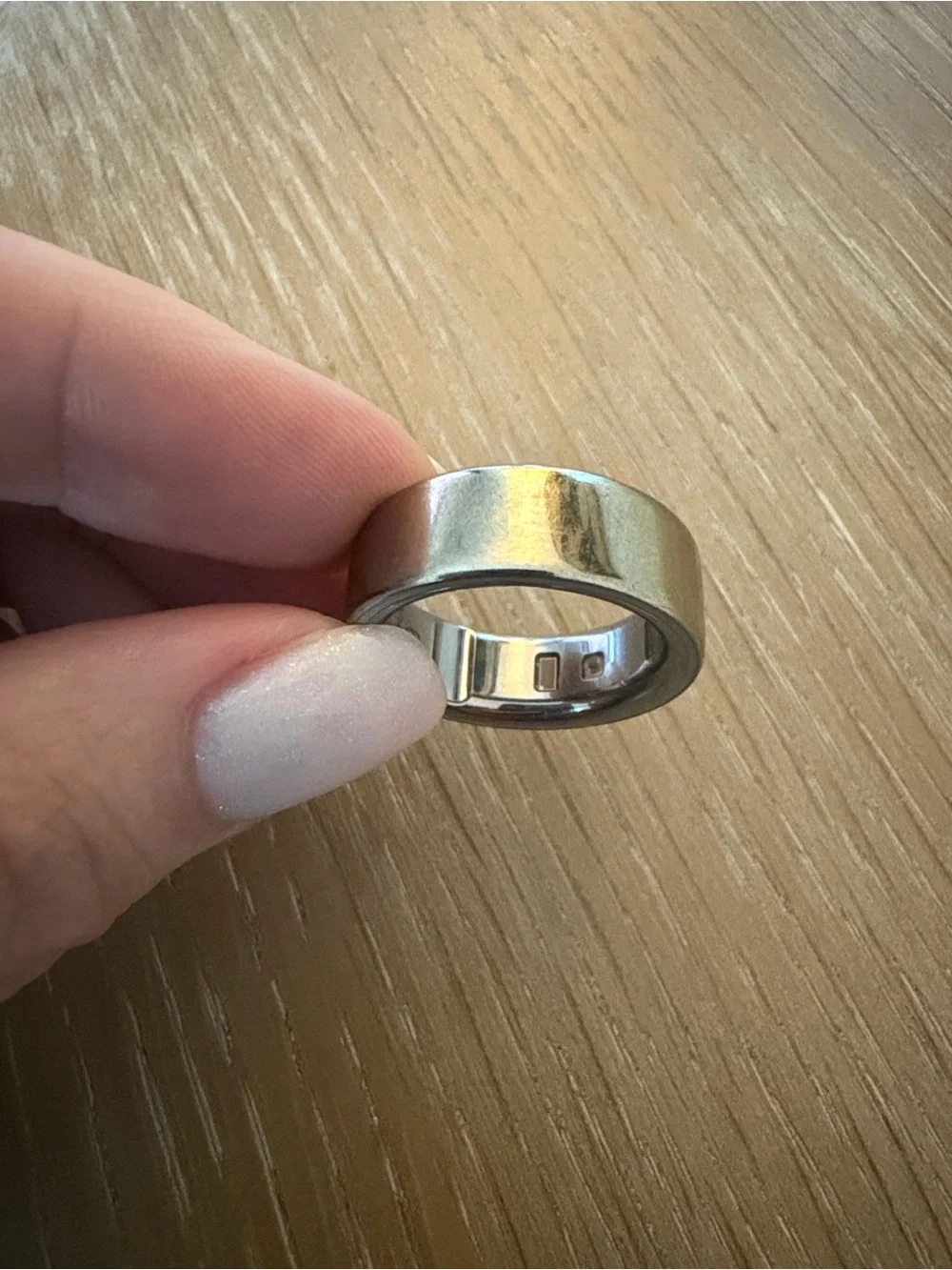 Oura Ring 4 in Gold